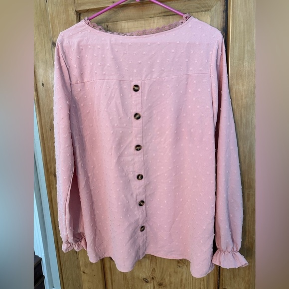Women’s Basics Pink Long Sleeve Shirt Lightweight Like New - Picture 2 of 5
